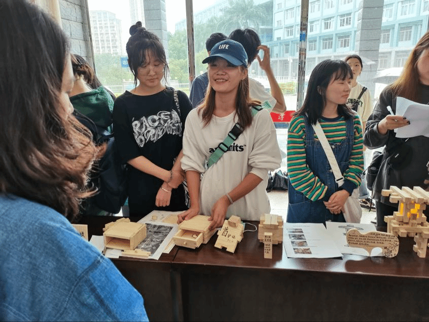 2022-06-11 19:27:57.994000